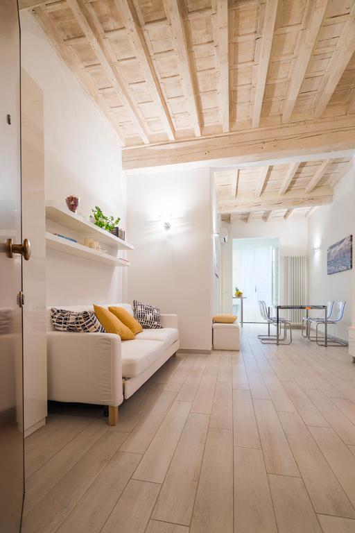Novella White Apartment Florence Exterior photo