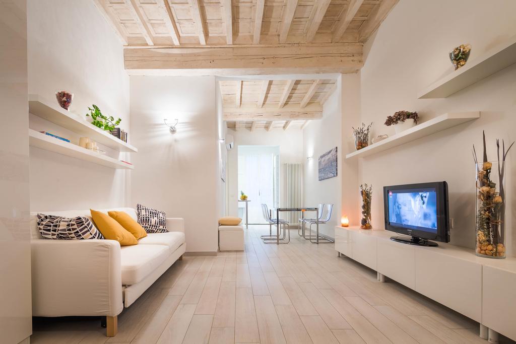 Novella White Apartment Florence Exterior photo