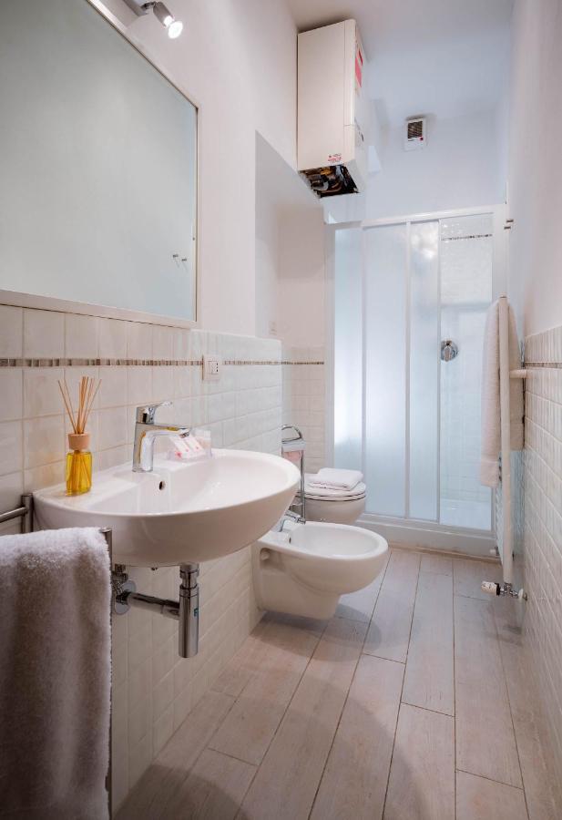 Novella White Apartment Florence Exterior photo